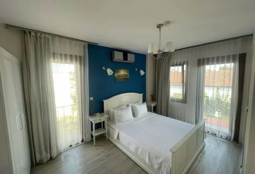 バルコニー付きスタンダードルーム, Cunda Eren Otel