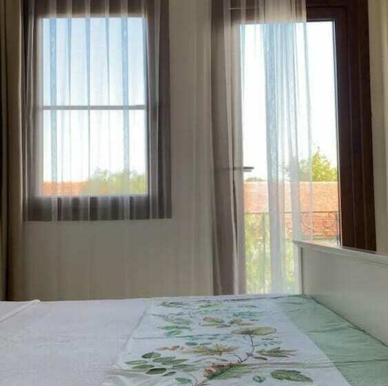 バルコニー付きスタンダードルーム, Cunda Eren Otel