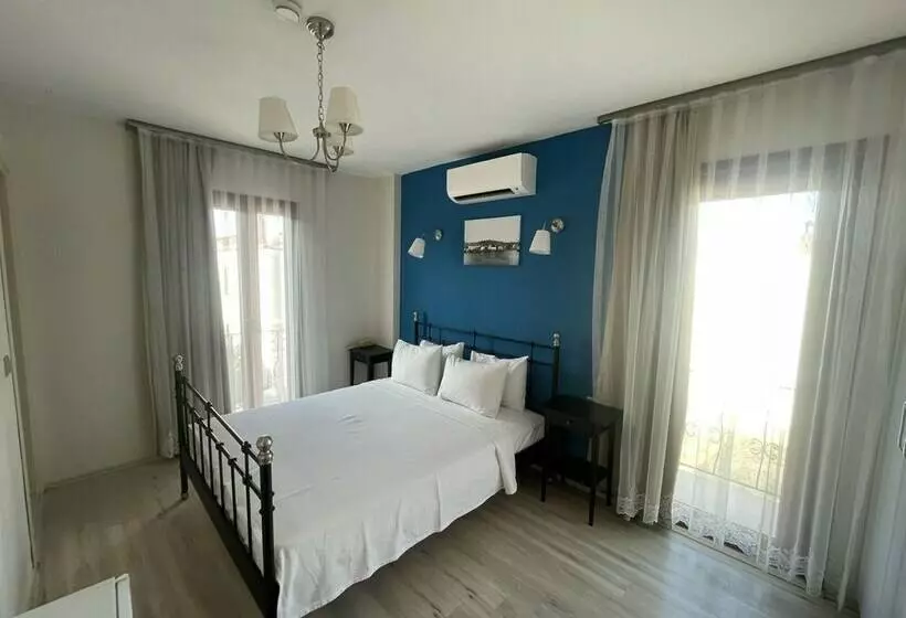 バルコニー付きスタンダードルーム, Cunda Eren Otel