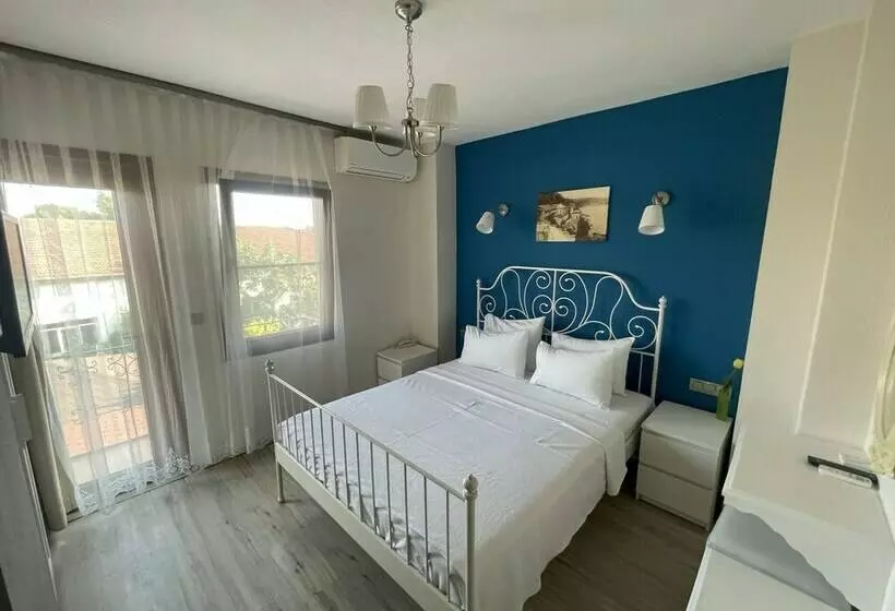 バルコニー付きスタンダードルーム, Cunda Eren Otel