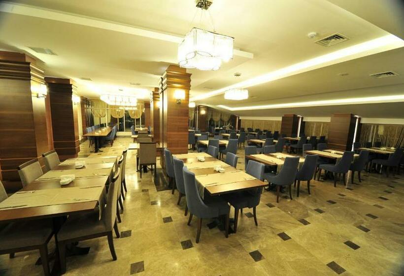 Номер Стандарт, Grand Cenas