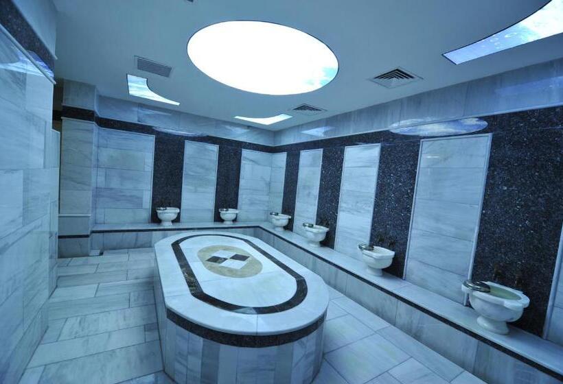 Люкс, Grand Cenas