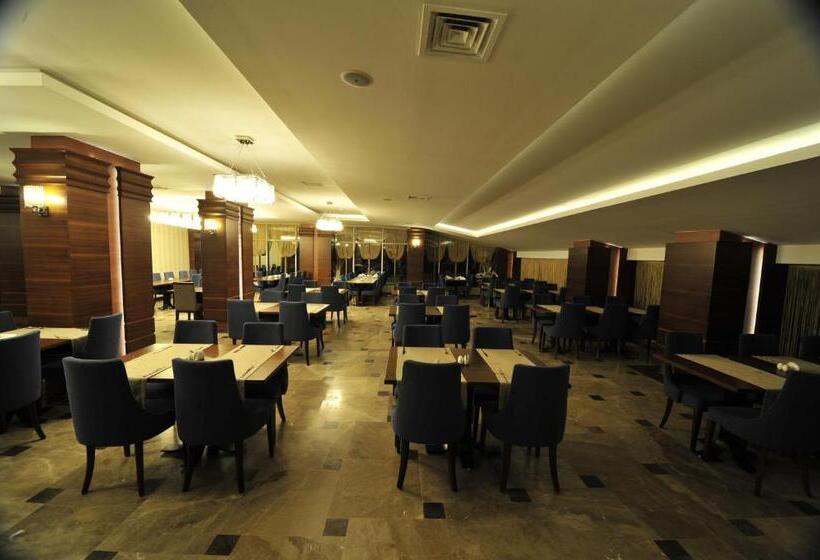 Люкс, Grand Cenas