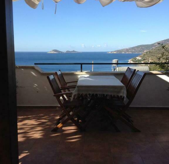 スタンダードルーム, Kalkan Turk Evi