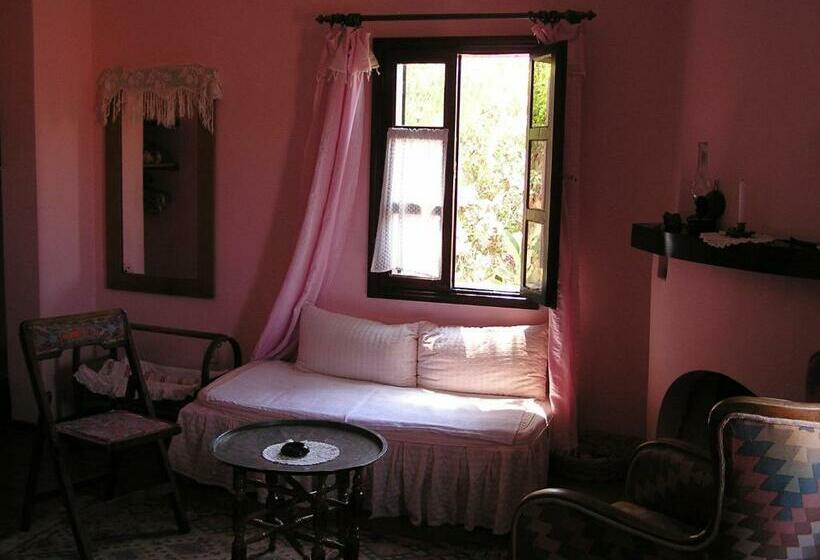 スーペリアールーム, Kalkan Turk Evi