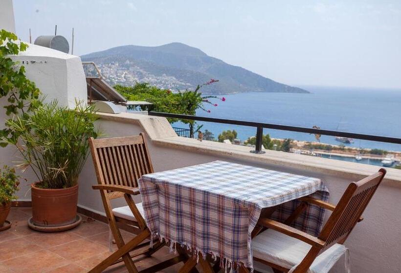 スタンダードルーム, Kalkan Turk Evi