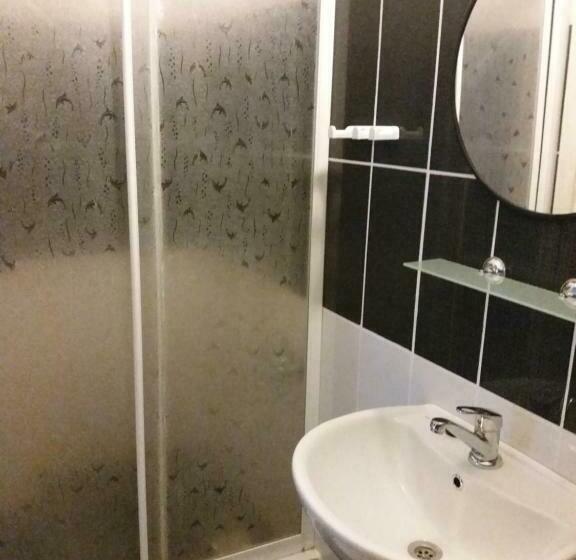 חדר משפחתי, Kilim