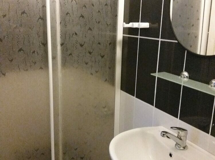 חדר סטנדרט יחיד, Kilim