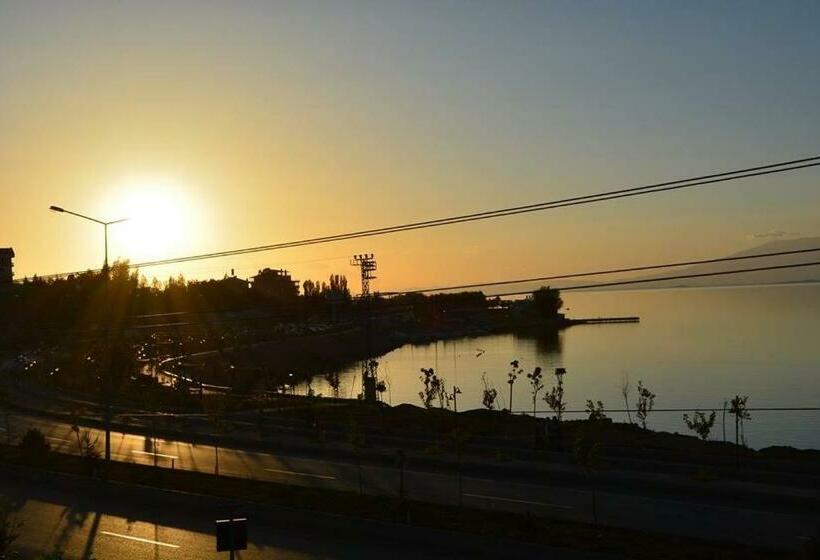 اتاق استاندارد یک نفره, Miro Mara Boutique Hotel & Lounge Bar
