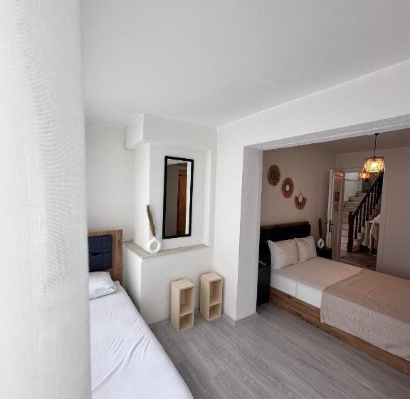 اتاق استاندارد با چشمانداز دریا, Tepe Hotel Alaçatı