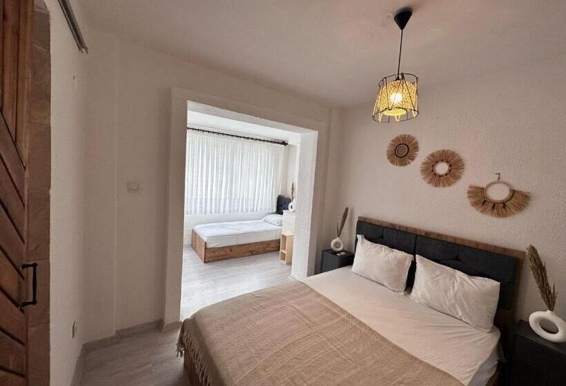 اتاق استاندارد با چشمانداز دریا, Tepe Hotel Alaçatı