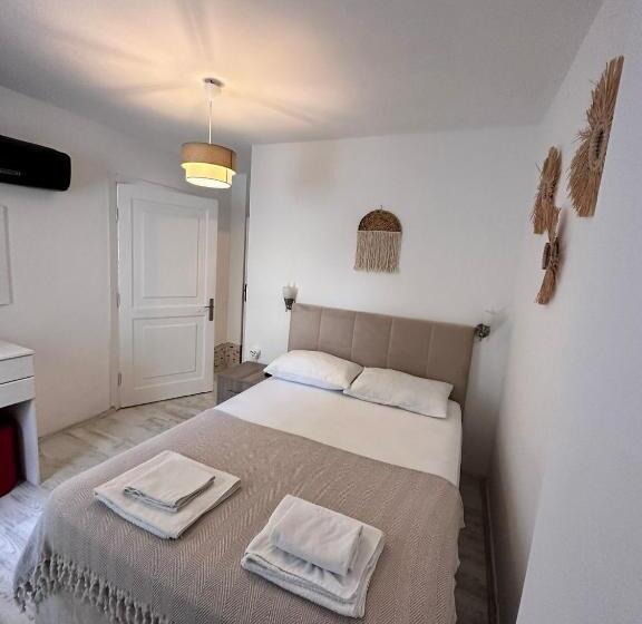 اتاق استاندارد با چشمانداز باغ, Tepe Hotel Alaçatı