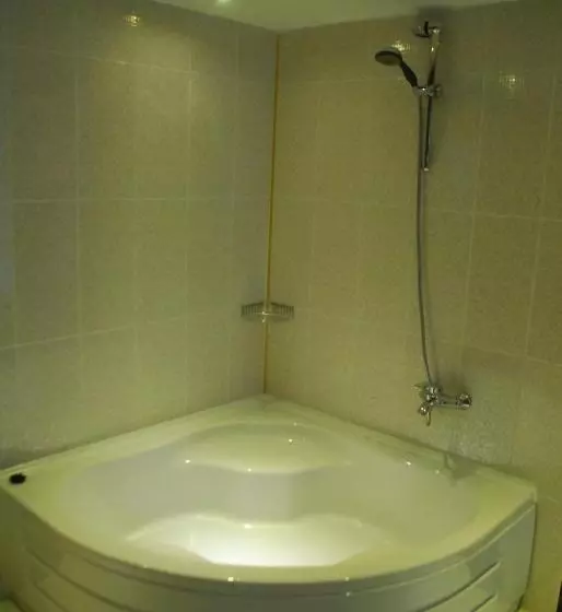 سوئیت با تخت بزرگ, Lalehan Hotel Special Class