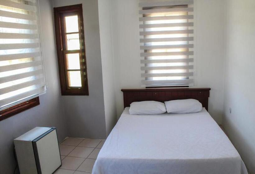 חדר סטנדרט, White City Pension