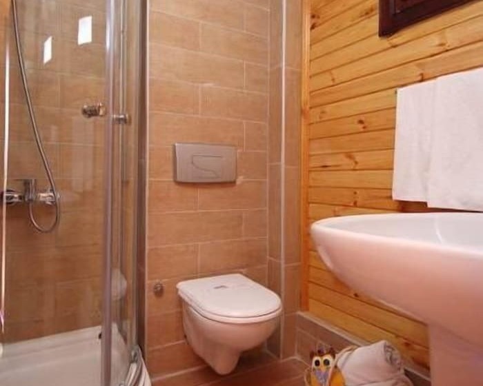 بانگلوی استاندارد, Robin S Nest