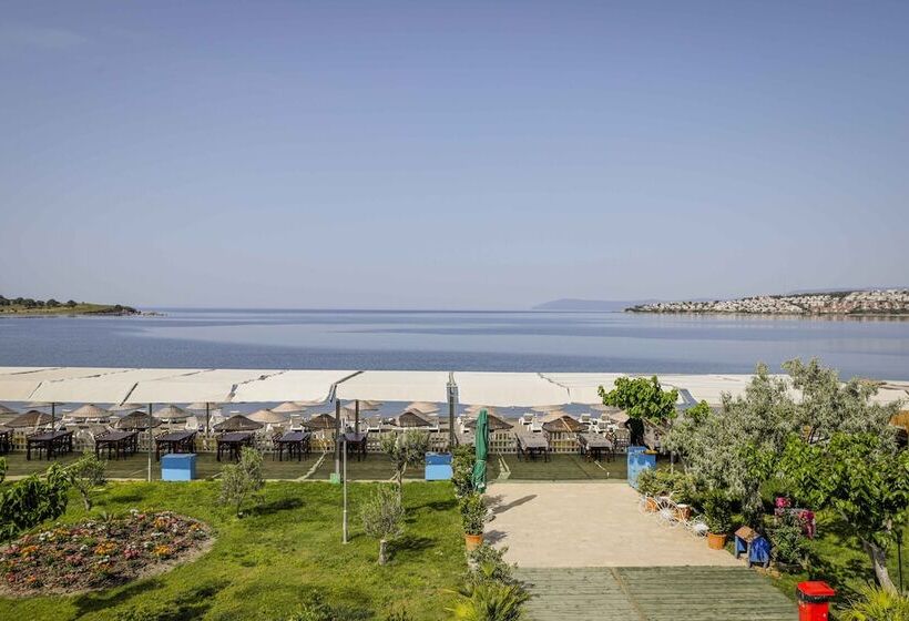 Quarto Familiar Vista Mar, Teos Ormanci Tatil Koyu