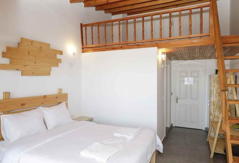 Quarto Familiar Vista Mar, Teos Ormanci Tatil Koyu