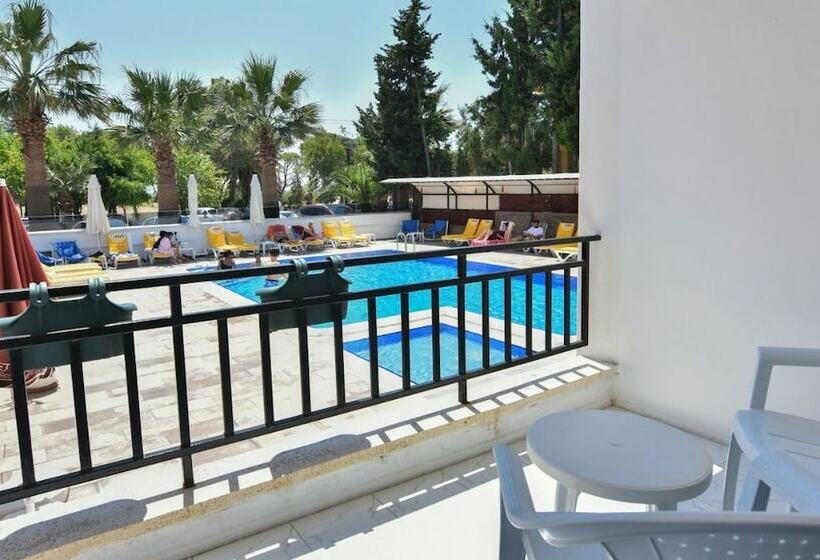 スタンダードルーム, Tunan Motel