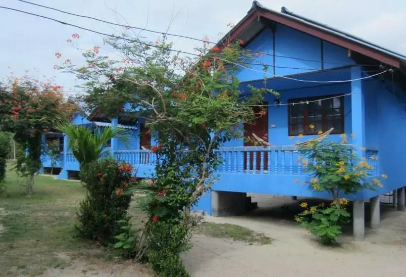 バルコニー付きスタンダードトリプルルーム, Bang Nam Kem Resort