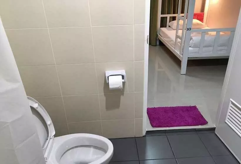 ルームシェアのワンベッド, Dkaya Hostel