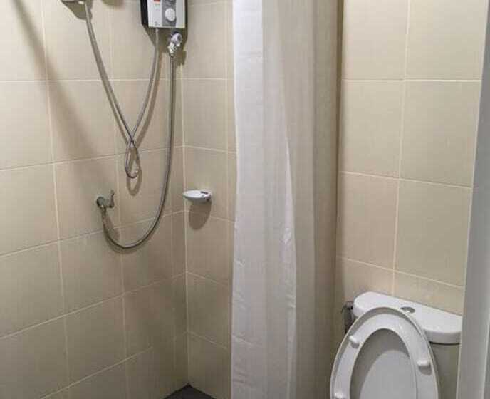 Кровать в Общей Комнате, Dkaya Hostel