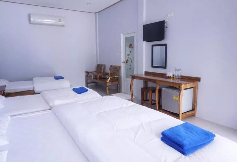 اتاق استاندارد چهار تخته, Anyamanee Resort Trat