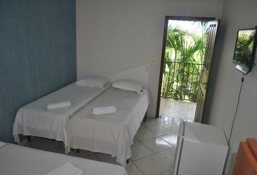 Quarto Triplo Estandar, Cataratas