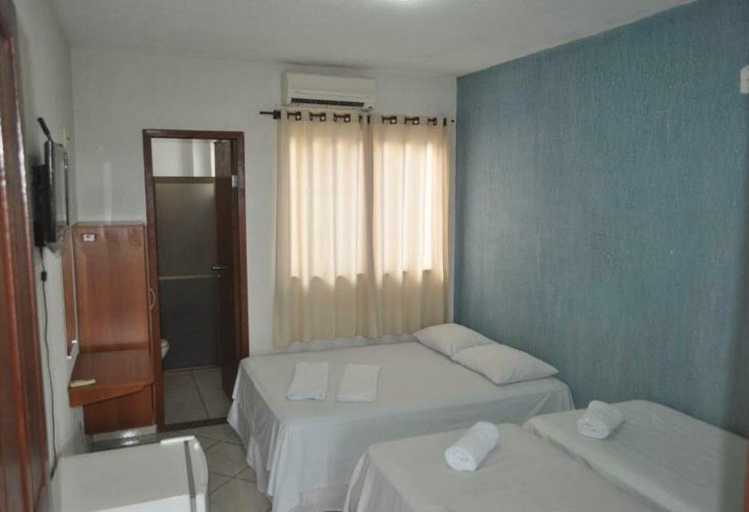 Quarto Triplo Estandar, Cataratas