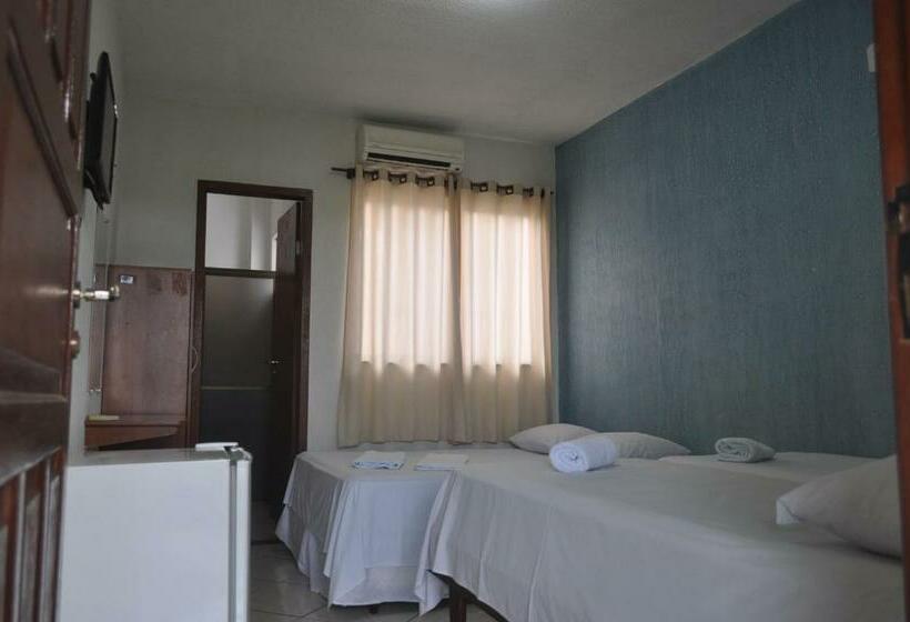 Quarto Triplo Estandar, Cataratas