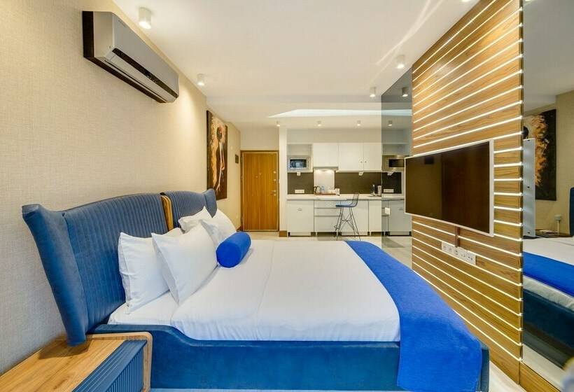 带阳台套房, Concept Suites