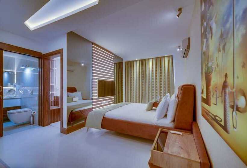 발코니가 있는 스위트, Concept Suites