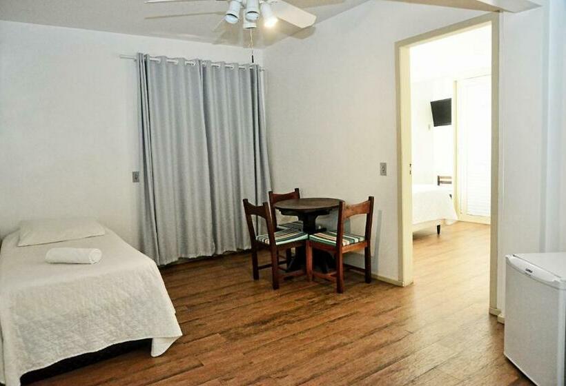 اتاق سوپریور سه تخته, De Rose Centro