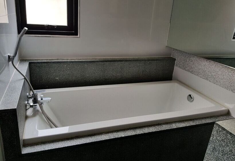 Deluxe Room, Du Talay Hotel Koh Chang