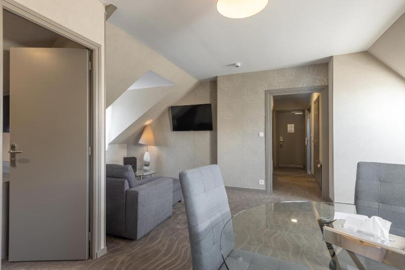 身障者適用スタンダードルーム, Holiday Inn Express & Suites West Memphis, An Ihg