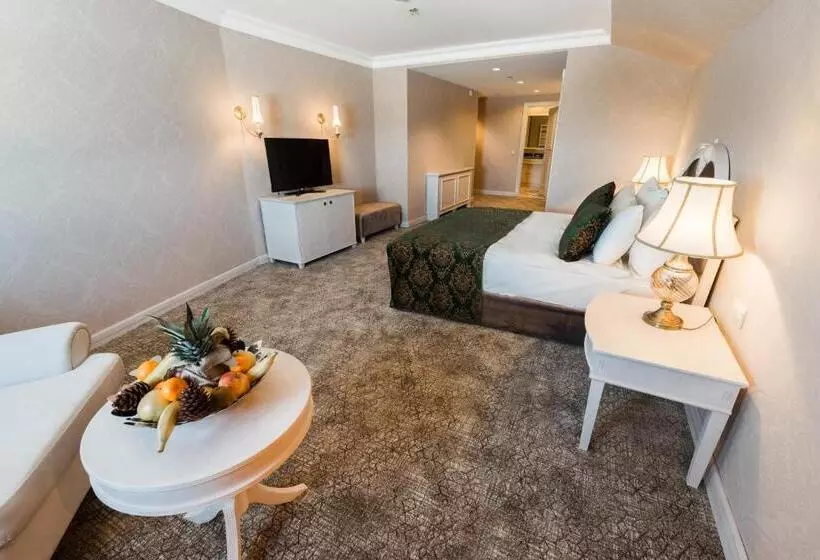 Deluxe Suite, Karinna Hotel Convention Center & Spa Full Board Plus