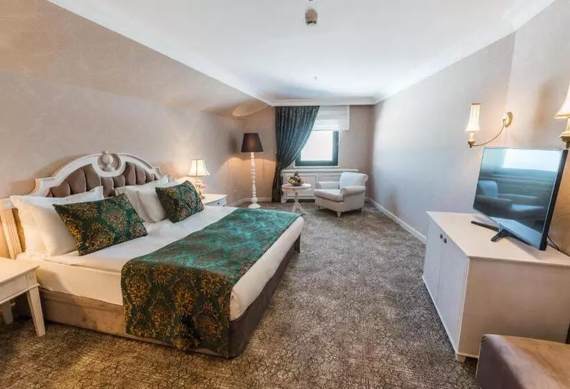 Deluxe Suite, Karinna Hotel Convention Center & Spa Full Board Plus