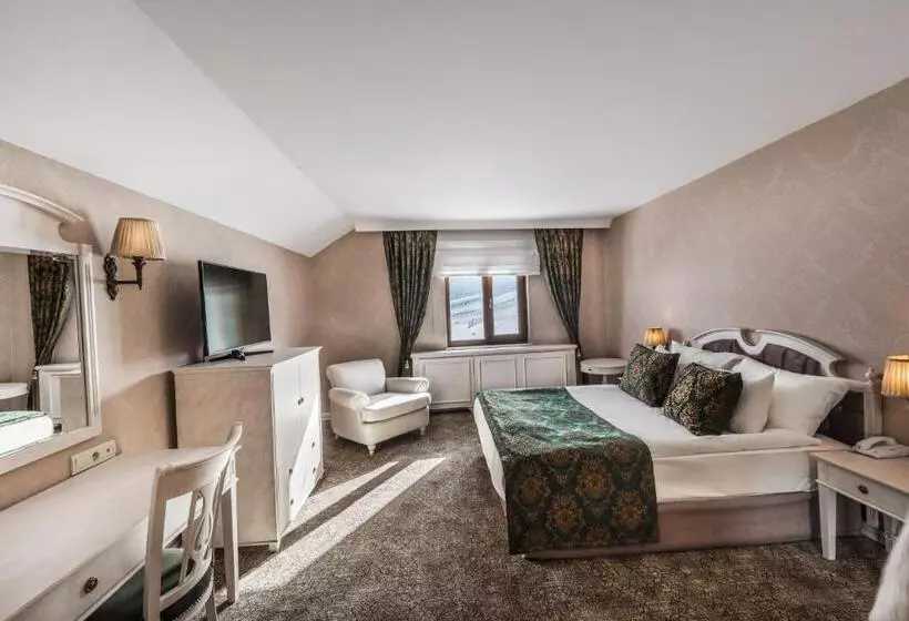 Deluxe Suite, Karinna Hotel Convention Center & Spa Full Board Plus