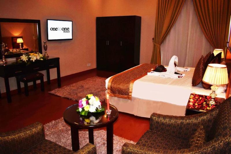 اتاق لوکس, One To One