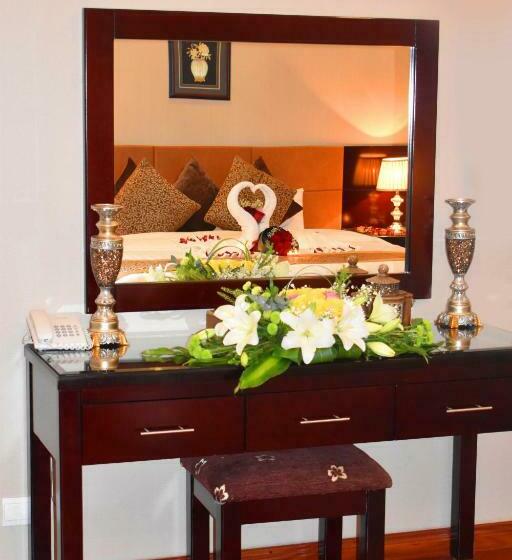 اتاق لوکس, One To One