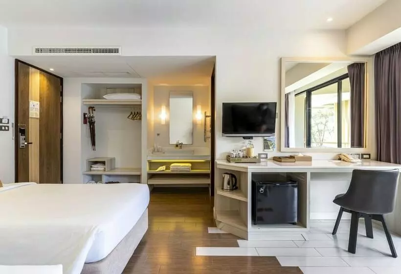 Deluxe-huone Allasnäkymä, Sand Dunes Chaolao Beach Resort