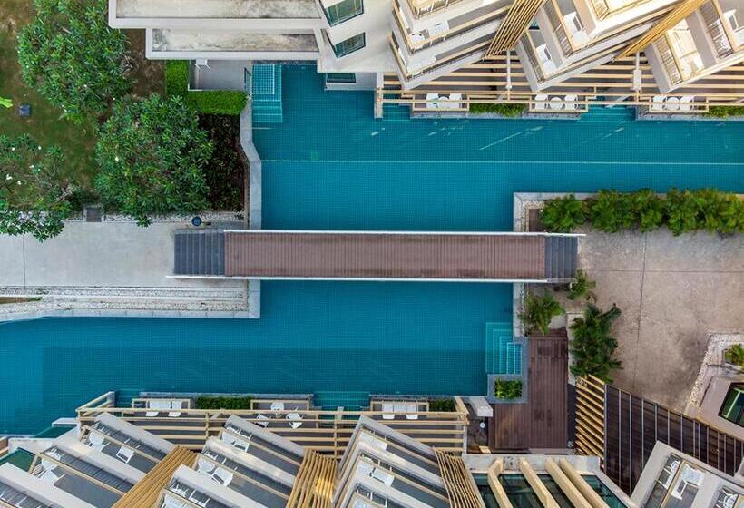 اتاق لوکس با چشم‌انداز استخر, Sand Dunes Chaolao Beach Resort