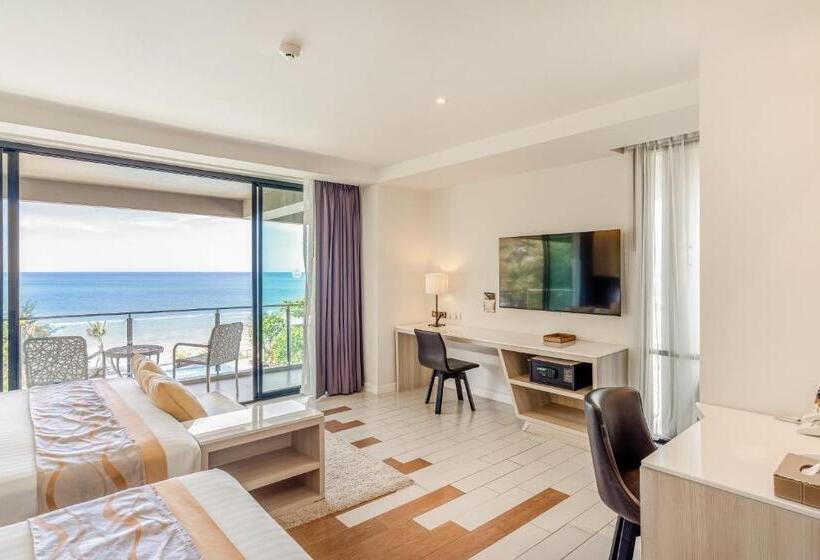 اتاق لوکس با بالکن و چشم‌انداز دریا, Sand Dunes Chaolao Beach Resort