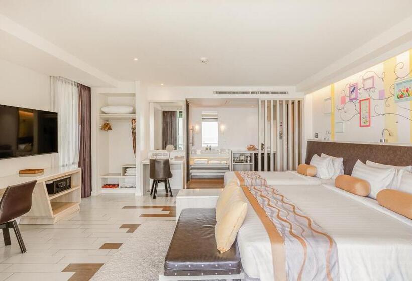 חדר דלוקס עם מרפסת נוף לים, Sand Dunes Chaolao Beach Resort