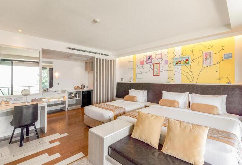 חדר דלוקס עם מרפסת נוף לים, Sand Dunes Chaolao Beach Resort