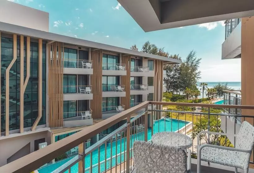 Deluxe-huone Allasnäkymä, Sand Dunes Chaolao Beach Resort
