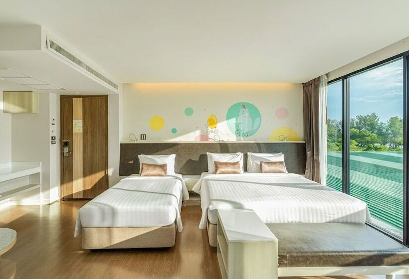 Семейный Номер, Sand Dunes Chaolao Beach Resort
