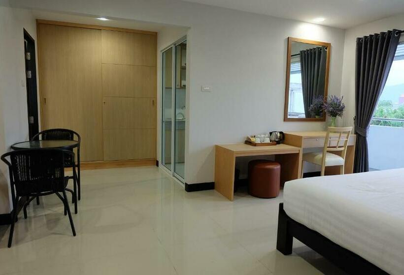 اتاق سوپریور با تخت بزرگ, Wisdom Residence