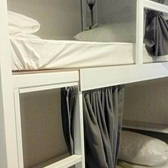 공동 객실, Hub Of Joys Hostel