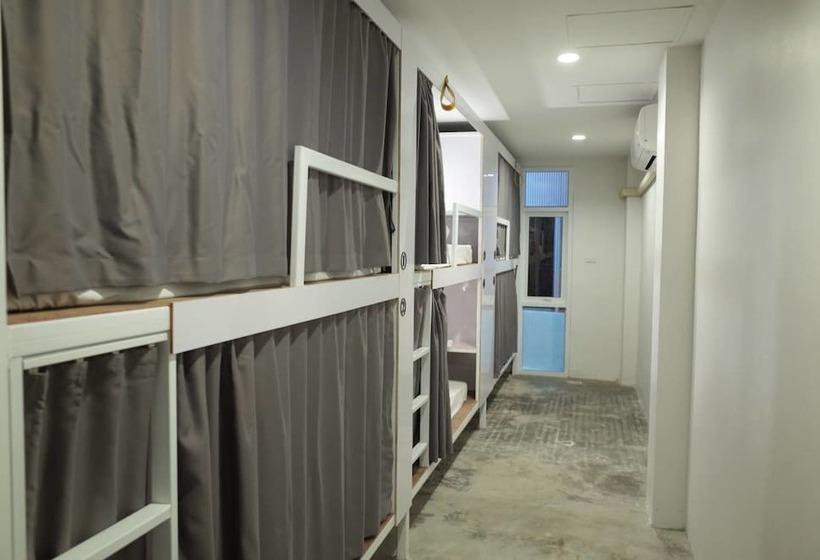 공동 객실, Hub Of Joys Hostel