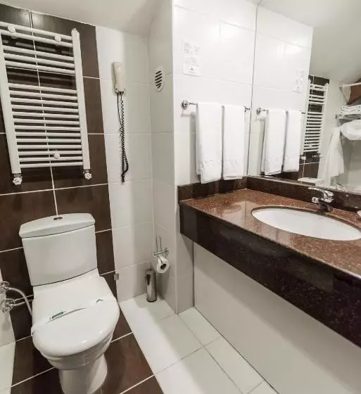 Standard Room King Size Bed, Karinna Hotel Convention Center & Spa Full Board Plus